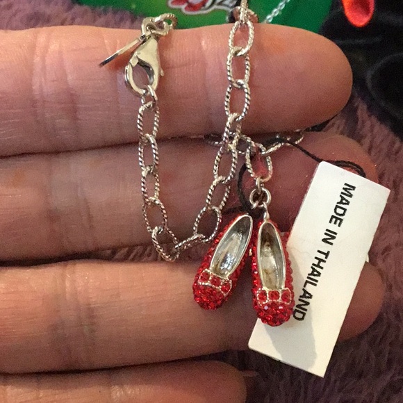 NWT Wizard of Oz 75th Anniversary Edition Necklace & Bracelet Set - Picture 9 of 16